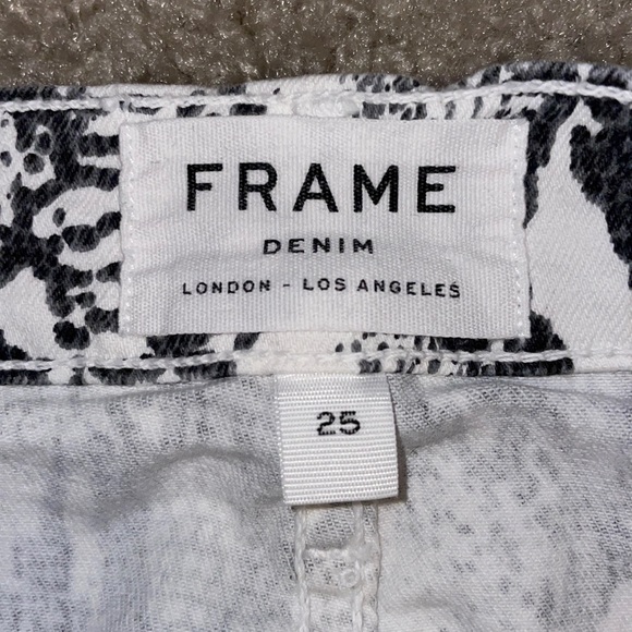 Frame Ali High-Rise Cigarette Python-Print Jeans - Picture 8 of 9